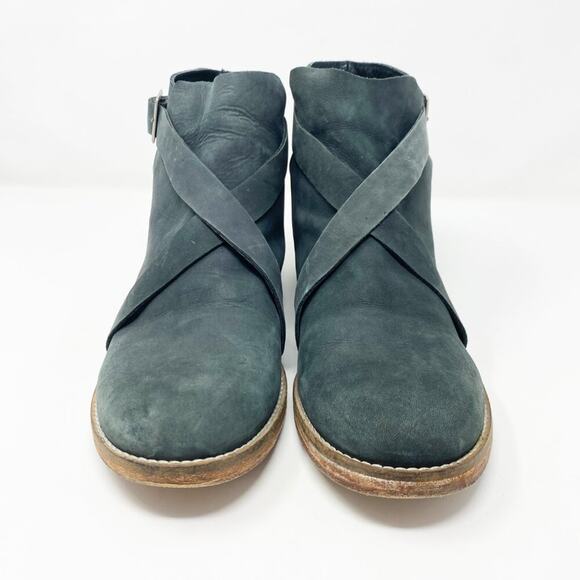 Free People Gray Nubuck Leather Ankle Boots Women's EU Size 39 Made in India EUC - Picture 2 of 10